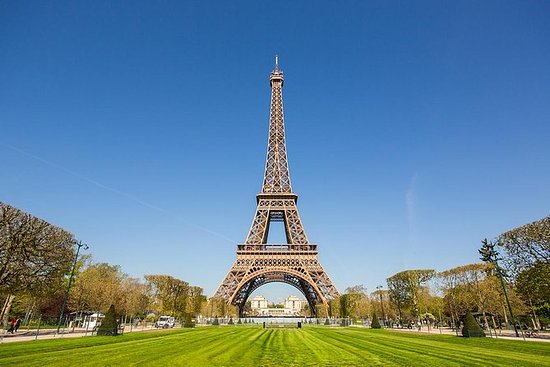 http://lahzeakhari.net/upload/images/Europe/France/29%20Attraction/01.jpg